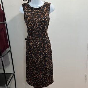 Elegant Leopard Print Midi Dress